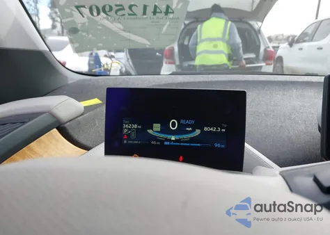 2017 BMW I3 94 Ah W/Range Extender из США, поврежденный, VIN WBY1Z8C39HV895337